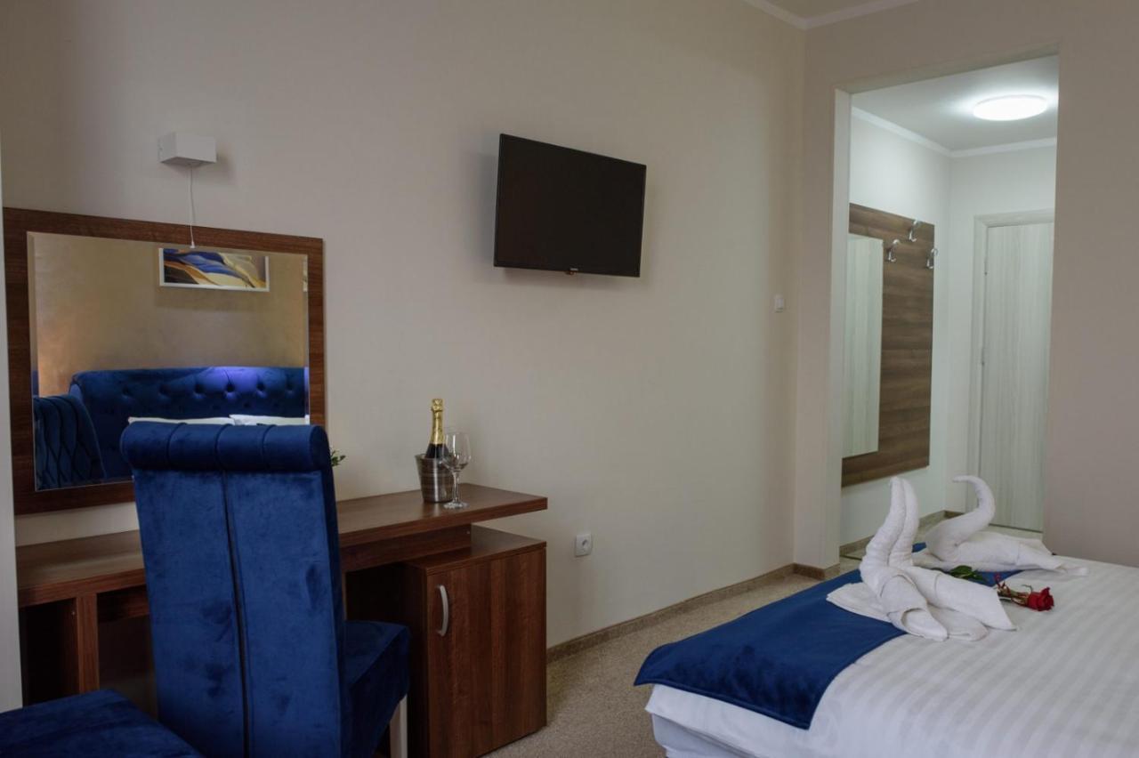 Inex Grande Lux Hotel Negotin Bilik gambar